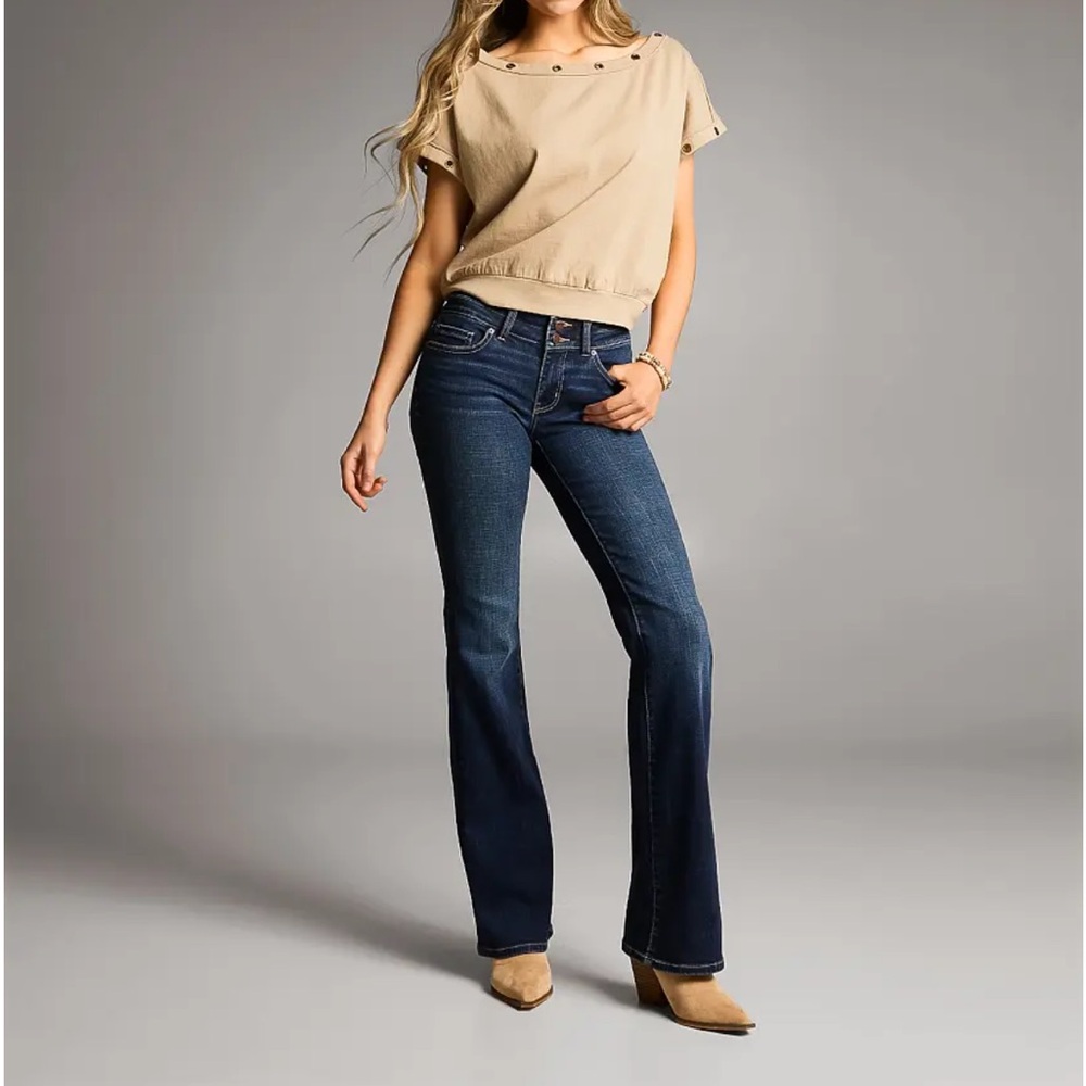 Buckle Y2K Stella Low-rise Bootcut Jeans